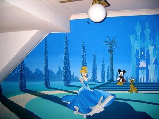 Cute-Princess-Wall-Murals-for-Girl-Bedroom-527x397